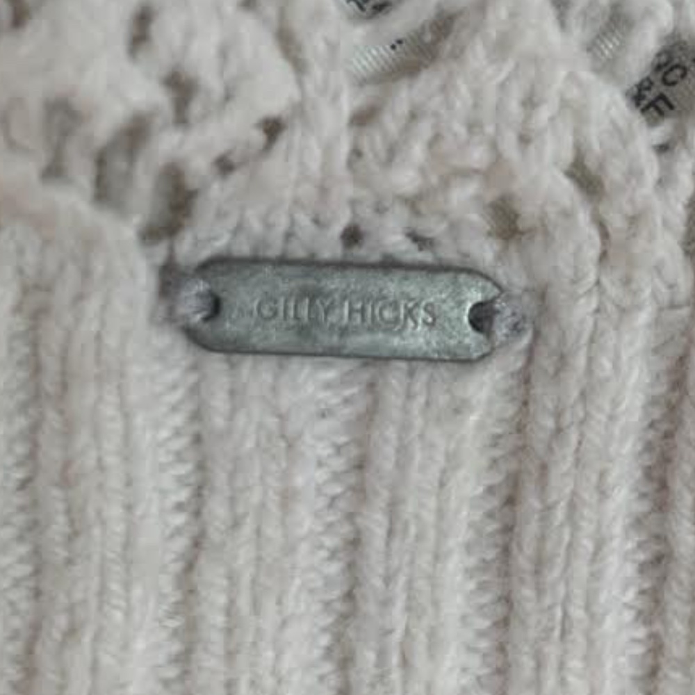 Sweater - Picture 4 of 4